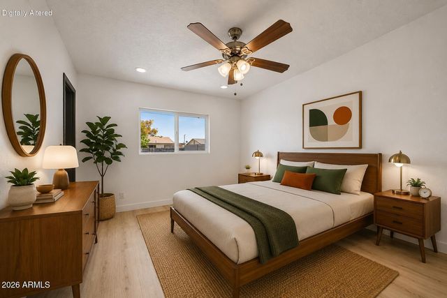 6727 W PIERSON Street, Phoenix, AZ 85033