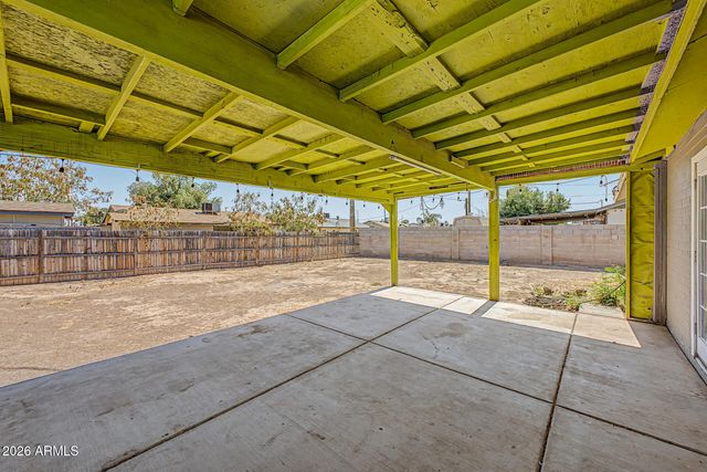 6727 W PIERSON Street, Phoenix, AZ 85033