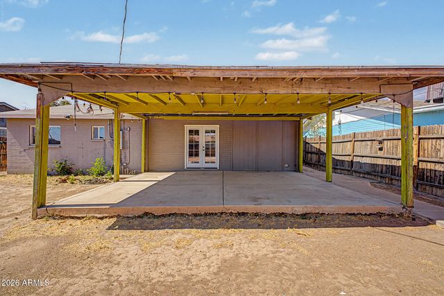 6727 W PIERSON Street, Phoenix, AZ 85033