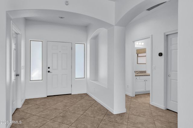 1620 S 80TH Drive, Phoenix, AZ 85043