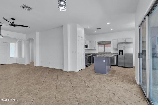 1620 S 80TH Drive, Phoenix, AZ 85043