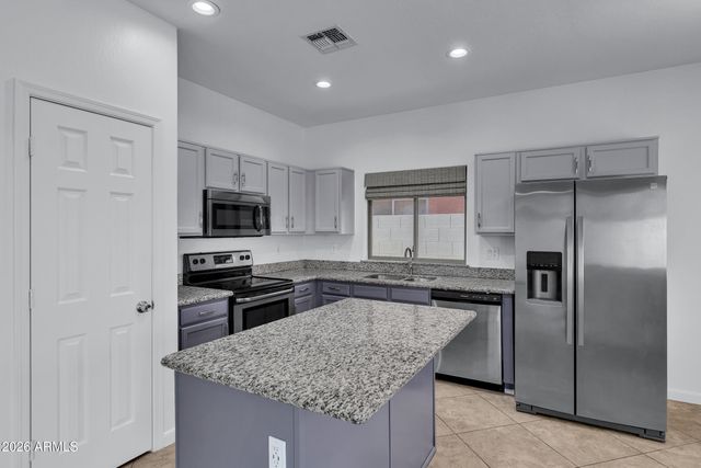 1620 S 80TH Drive, Phoenix, AZ 85043
