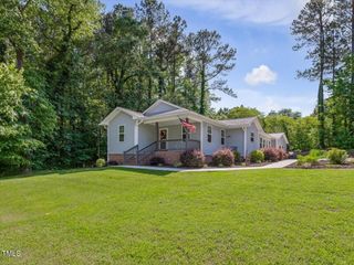 707 Lakewood Drive, Siler City, NC 27344