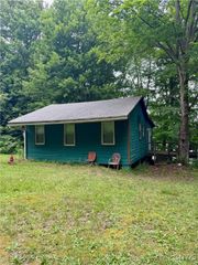 112 Lazzaro Lane, Scriba, NY 13126