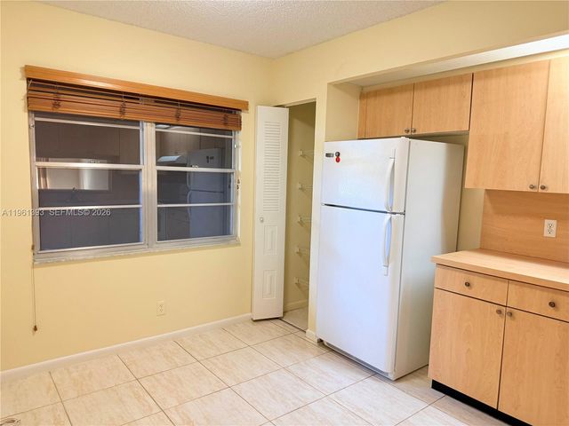 12950 SW 4th Ct 107H, Pembroke Pines, FL 33027