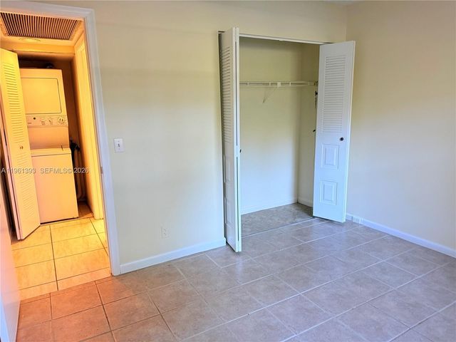 12950 SW 4th Ct 107H, Pembroke Pines, FL 33027