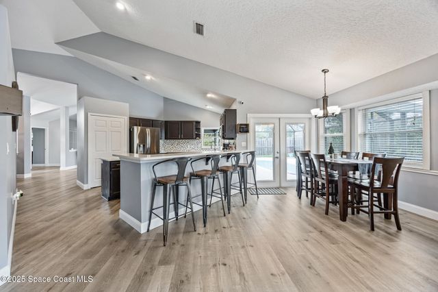 1914 Glen Meadows Circle, Melbourne, FL 32935