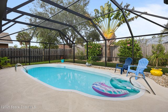 1914 Glen Meadows Circle, Melbourne, FL 32935