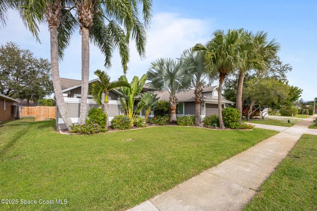 1914 Glen Meadows Circle, Melbourne, FL 32935