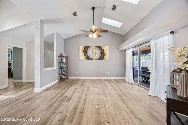 1914 Glen Meadows Circle, Melbourne, FL 32935