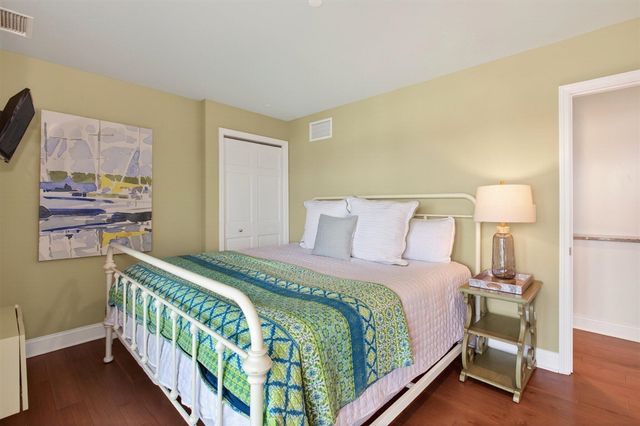 250 Water Street C, Saint Joseph, MI 49085