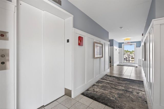 250 Water Street C, Saint Joseph, MI 49085