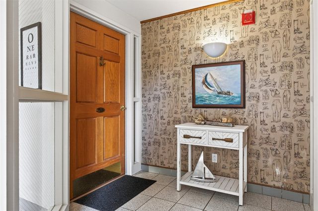 250 Water Street C, Saint Joseph, MI 49085