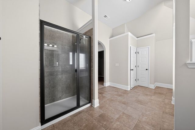29 Sword Street, Fort Mitchell, AL 36856
