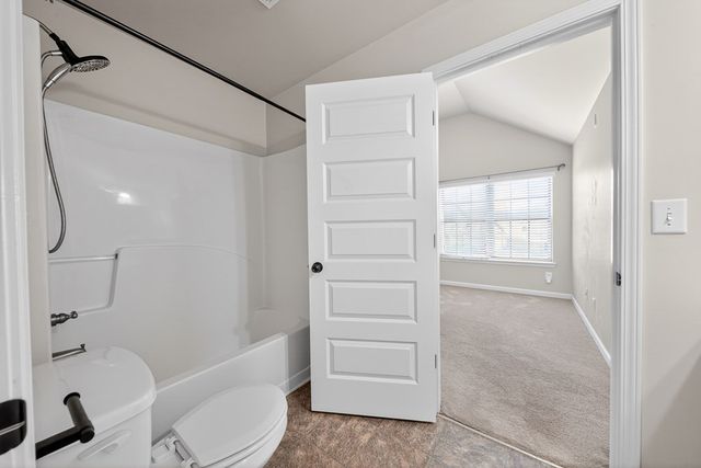 29 Sword Street, Fort Mitchell, AL 36856