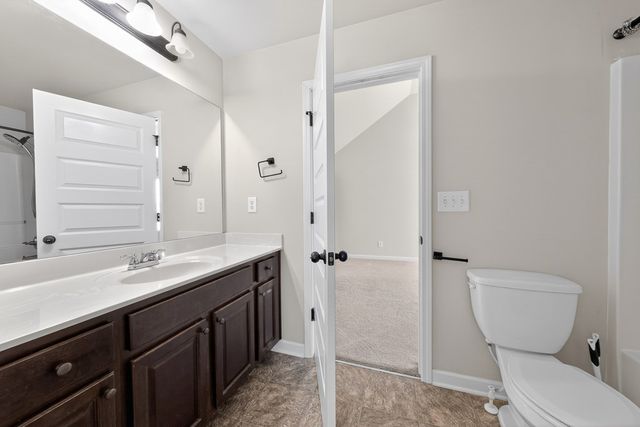 29 Sword Street, Fort Mitchell, AL 36856