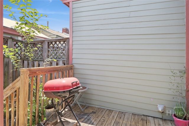 545 E Macon Street, Savannah, GA 31401