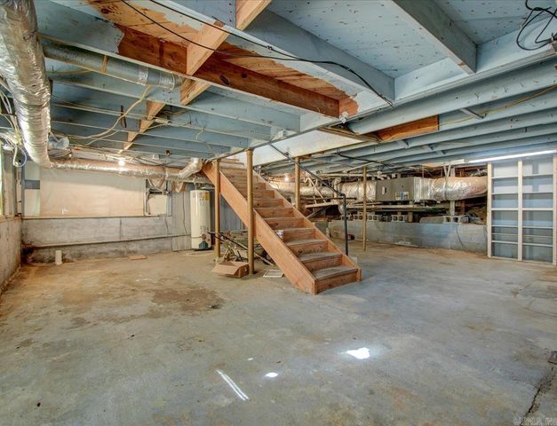 117 Waverly Street, Hot Springs, AR 71913