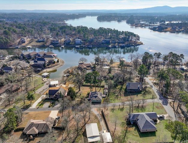 117 Waverly Street, Hot Springs, AR 71913