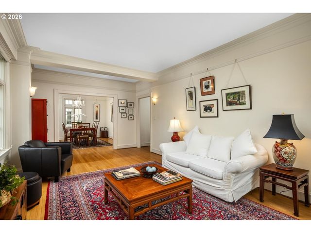 1209 Sw 6TH Ave, Portland, OR 97204