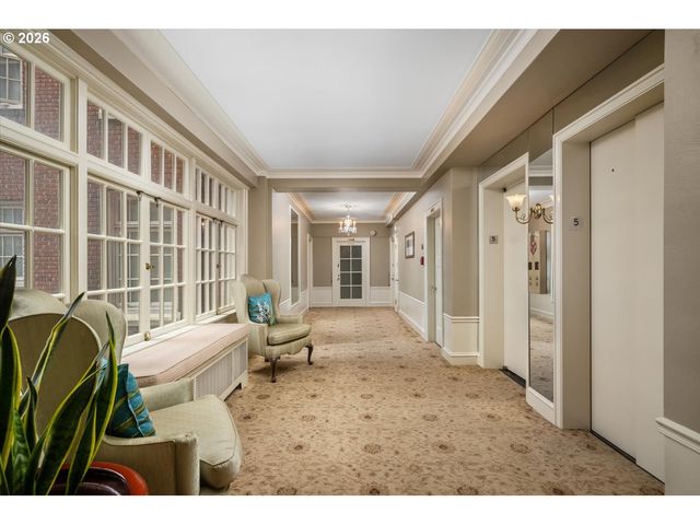 1209 Sw 6TH Ave, Portland, OR 97204