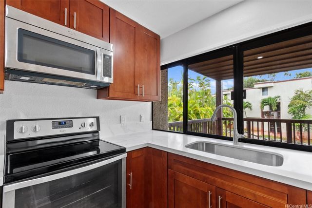 46-130 Kiowai Street 2724, Kaneohe, HI 96744