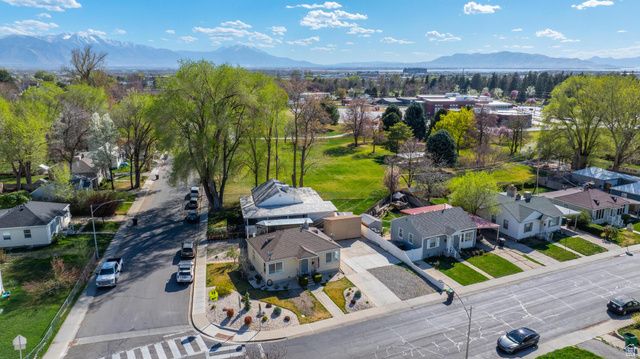 1090 E 460 ST, Provo, UT 84606