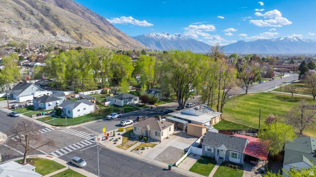 1090 E 460 ST, Provo, UT 84606