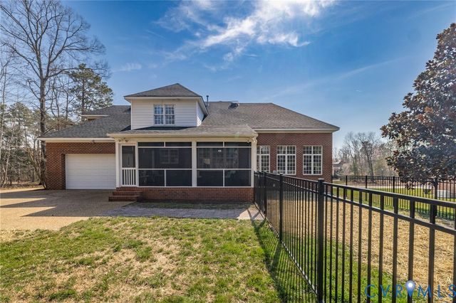 4612 Chippoke Rd, Chester, VA 23831