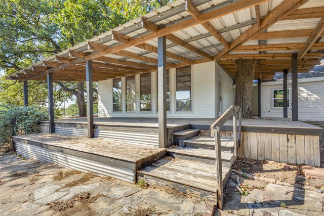 1421 Shady Rest Lane, Corinth, TX 76208