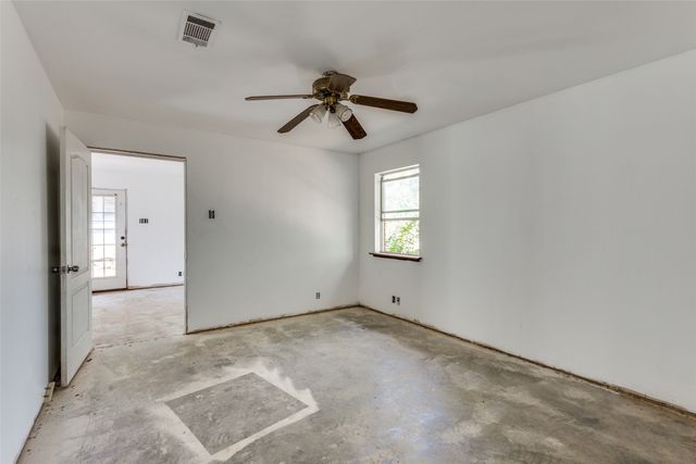 1421 Shady Rest Lane, Corinth, TX 76208