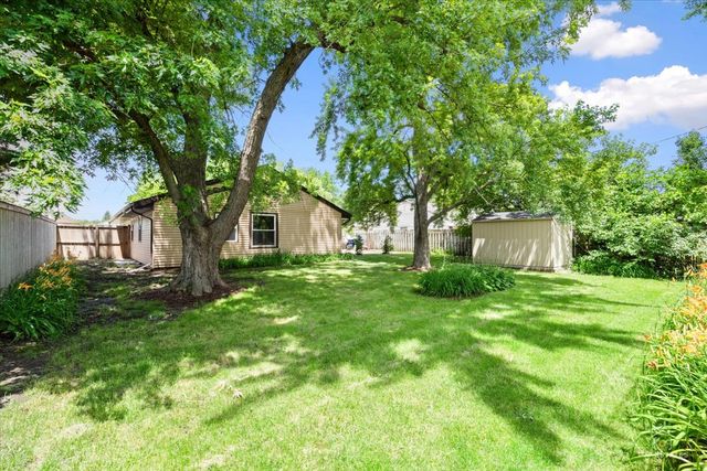 1409 Sequoia Lane, Darien, IL 60561