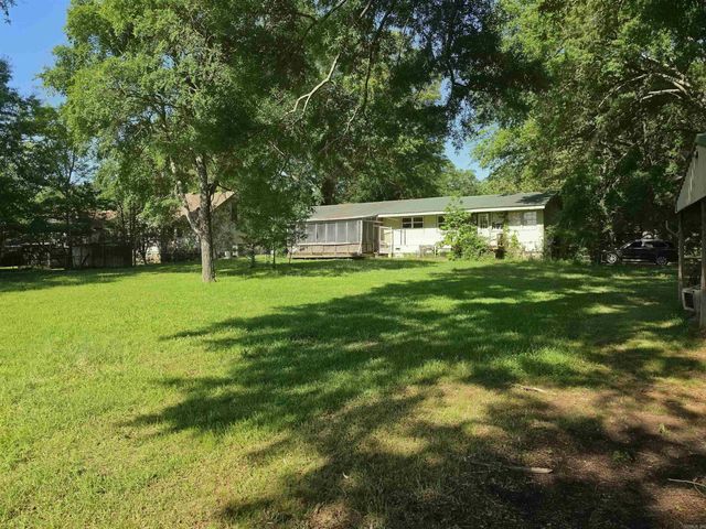 16 Roberts Drive, Mayflower, AR 72106