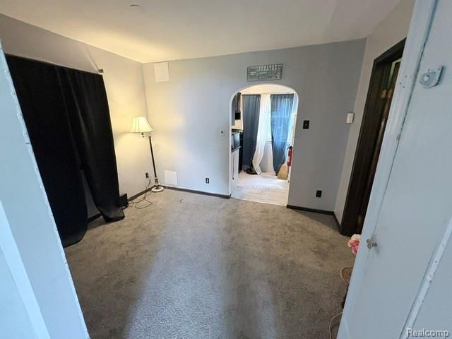 6761 Piedmont Street, Detroit, MI 48228