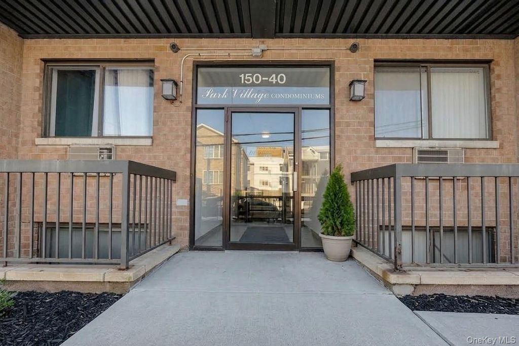 15040 Tahoe Street 2C, Ozone Park, NY 11417 — exterior