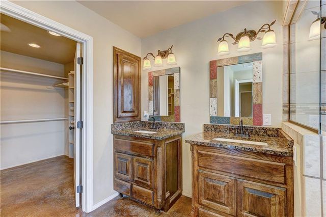 36601 W 45th Street, Shawnee, OK 74804