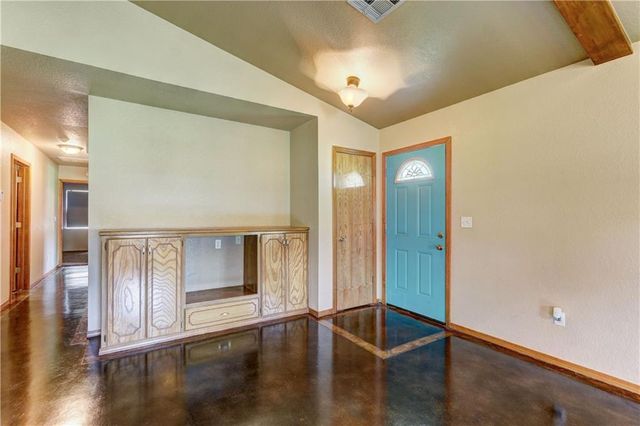 36601 W 45th Street, Shawnee, OK 74804