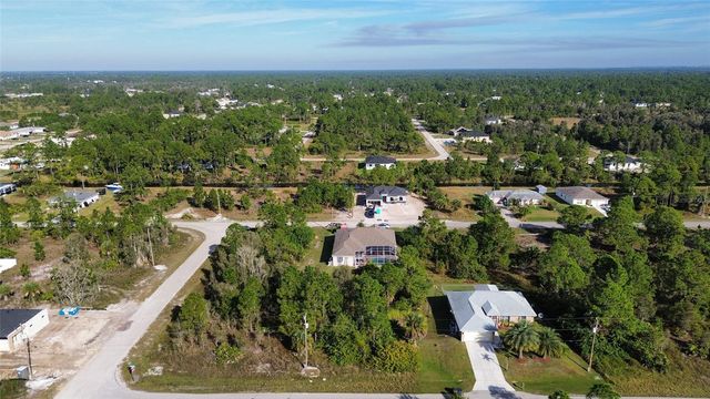 1015 CRESTHAVEN STREET, Lehigh Acres, FL 33974