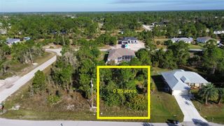 1015 CRESTHAVEN STREET, Lehigh Acres, FL 33974