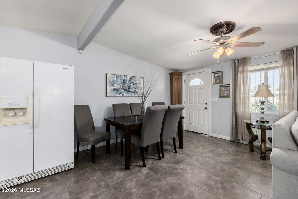 Image 16 of property listing at 1118 E Macarthur Street, Tucson, AZ 85714