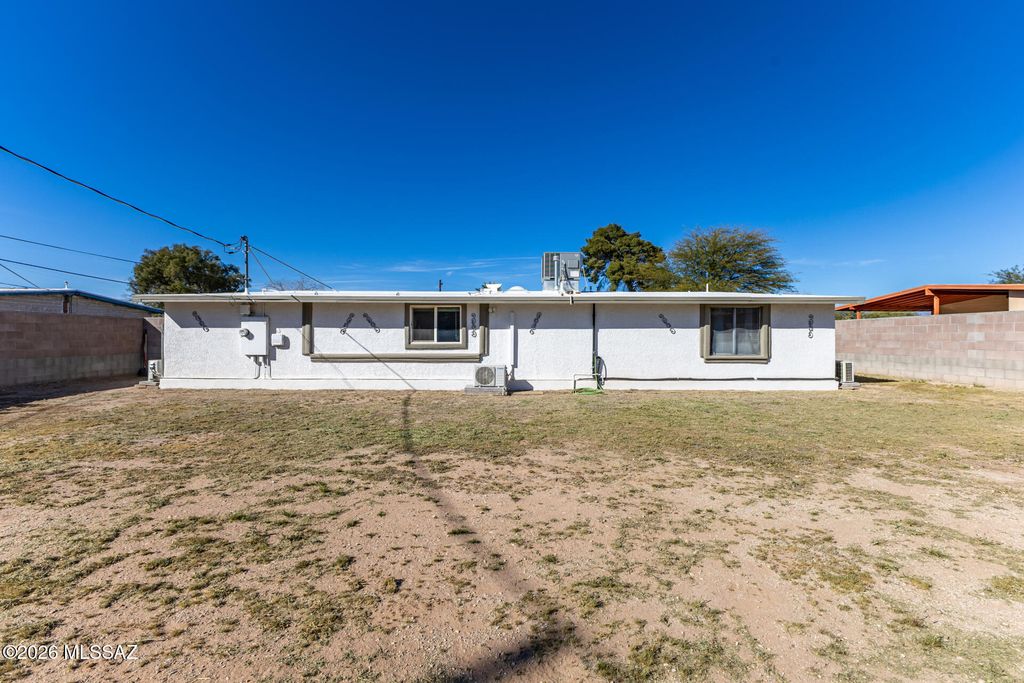 Image 43 of property listing at 1118 E Macarthur Street, Tucson, AZ 85714