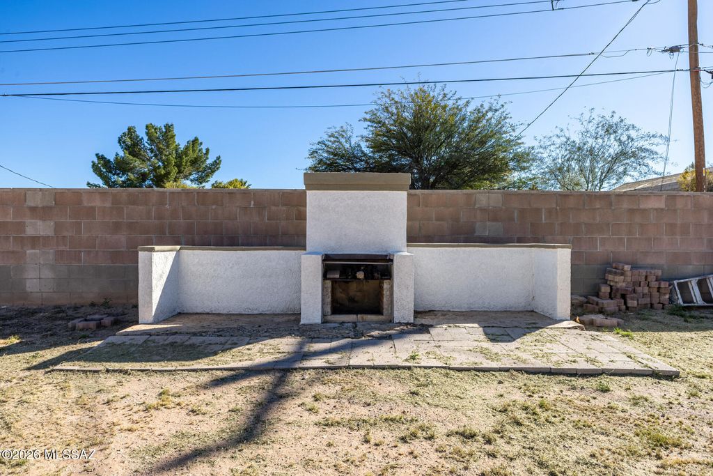 Image 44 of property listing at 1118 E Macarthur Street, Tucson, AZ 85714