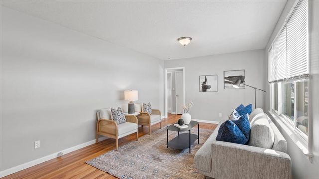 8131 McGee Street, Kansas City, MO 64114