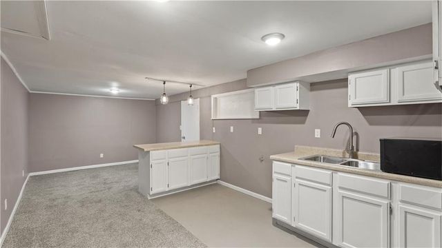 8131 McGee Street, Kansas City, MO 64114