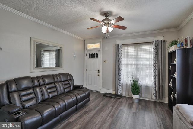 459 N OSWEGO ST, Allentown, PA 18109