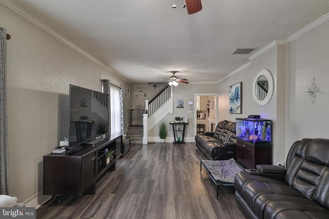 459 N OSWEGO ST, Allentown, PA 18109