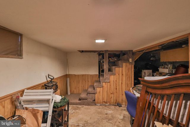 459 N OSWEGO ST, Allentown, PA 18109