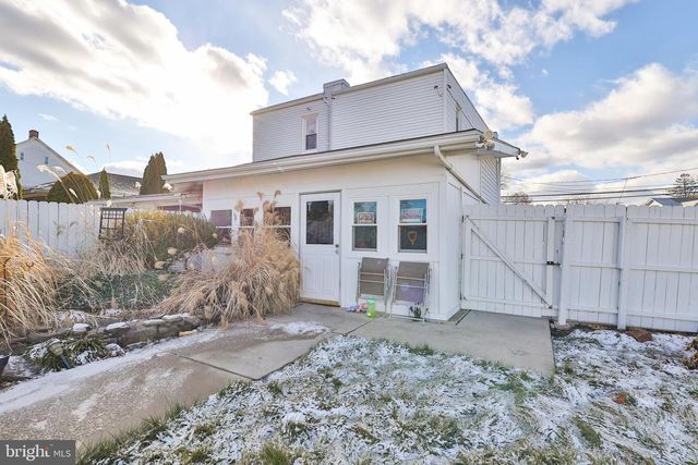 459 N OSWEGO ST, Allentown, PA 18109