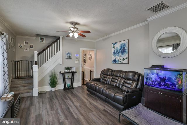 459 N OSWEGO ST, Allentown, PA 18109