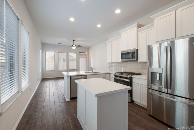 13226 Fantine Fields, San Antonio, TX 78253